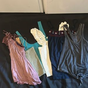 American Eagle Abercrombie extra small tank top lot NWT